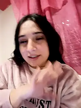 Juanamd1 online show from January 1, 2025, 10:21 am