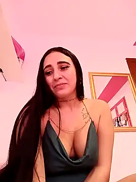 Juanamd1 online show from January 7, 2025, 12:09 pm