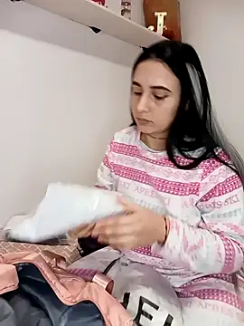 Juanamd1 online show from January 31, 2025, 11:46 am