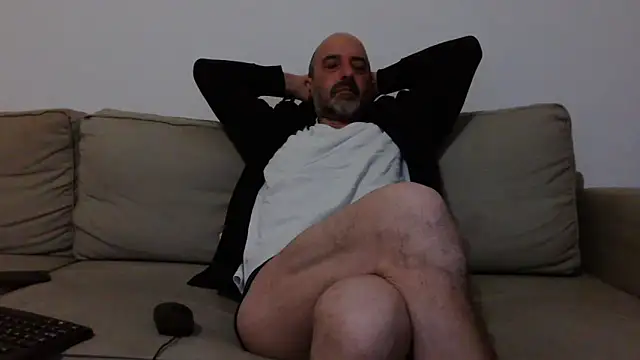 Snapshot of newsimo74 chatting on January 5, 2025, 4:58 am newsimo74 online show from January 5, 2025, 4:58 am