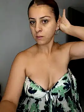 Snapshot of Nahiajhonson_ chatting on July 11, 2026, 11:24 am Nahiajhonson online show from July 11, 2026, 11:24 am