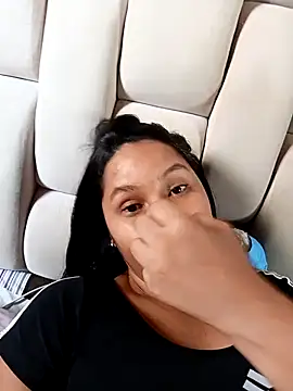 SamaraJay1 online show from April 18, 2026, 7:07 pm