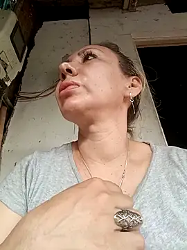 Snapshot of coral_smitth chatting on January 2, 2025, 12:13 pm coral smitth online show from January 2, 2025, 12:13 pm