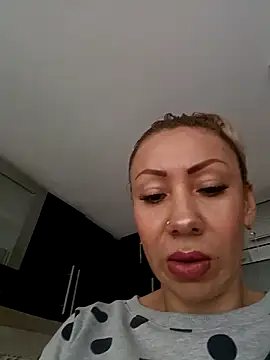 Snapshot of coral_smitth chatting on February 11, 2025, 6:55 pm coral smitth online show from February 11, 2025, 6:55 pm