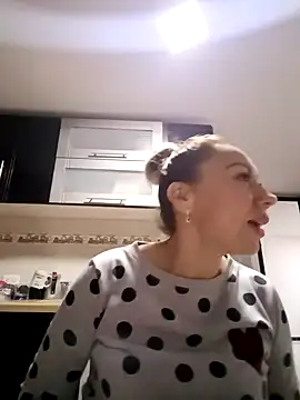 Snapshot of coral_smitth chatting on February 12, 2025, 1:19 am coral smitth online show from February 12, 2025, 1:19 am