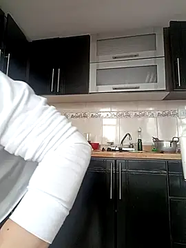 Snapshot of coral_smitth chatting on October 6, 2025, 7:33 pm coral smitth online show from October 6, 2025, 7:33 pm