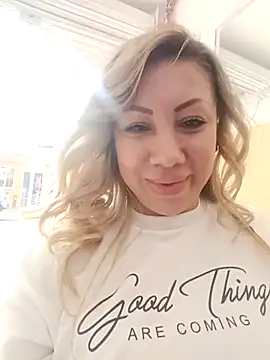 coral smitth online show from February 28, 2026, 7:48 pm