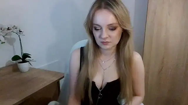 AlmaHoney online show from January 29, 2025, 12:12 am