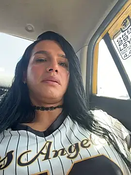 Veruzca love online show from March 22, 2026, 3:26 pm