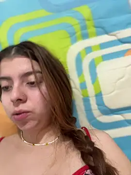 Snapshot of Cloew_Marz chatting on February 1, 2025, 4:11 pm Cloew Marz online show from February 1, 2025, 4:11 pm