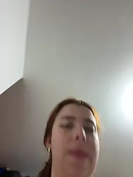 Snapshot of Cloew_Marz chatting on March 19, 2025, 1:10 am Cloew Marz online show from March 19, 2025, 1:10 am
