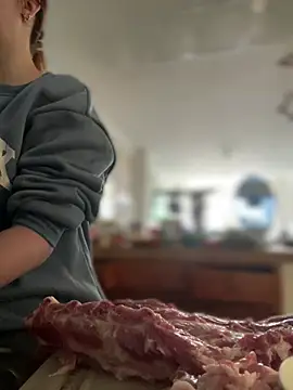 Cloew Marz online show from March 22, 2026, 4:43 pm