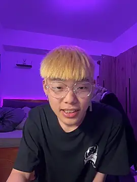 Snapshot of Hitoshi1210 chatting on March 10, 2026, 7:52 pm Hitoshi1210 online show from March 10, 2026, 7:52 pm