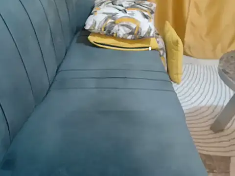 leslysexygirl online show from January 12, 2026, 7:52 pm