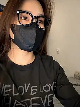 Snapshot of Lilisa_miu chatting on January 16, 2026, 4:44 pm Lilisa miu online show from January 16, 2026, 4:44 pm