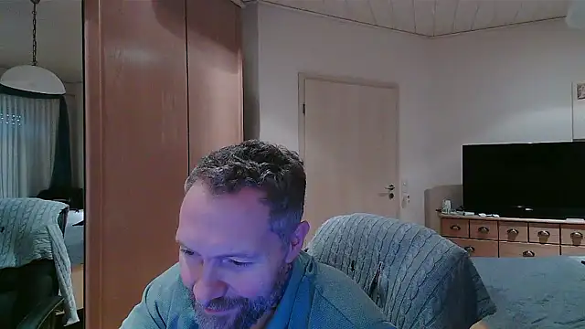 Snapshot of Rockburg chatting on January 17, 2026, 12:10 pm Rockburg online show from January 17, 2026, 12:10 pm