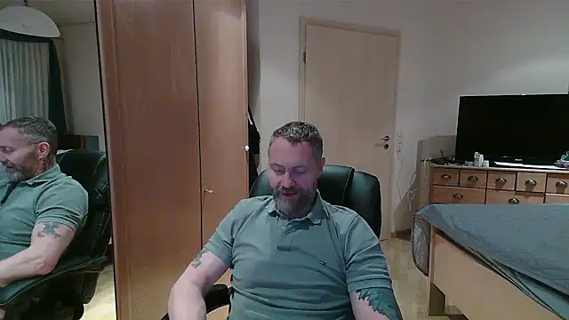 Snapshot of Rockburg chatting on February 7, 2026, 1:04 pm Rockburg online show from February 7, 2026, 1:04 pm
