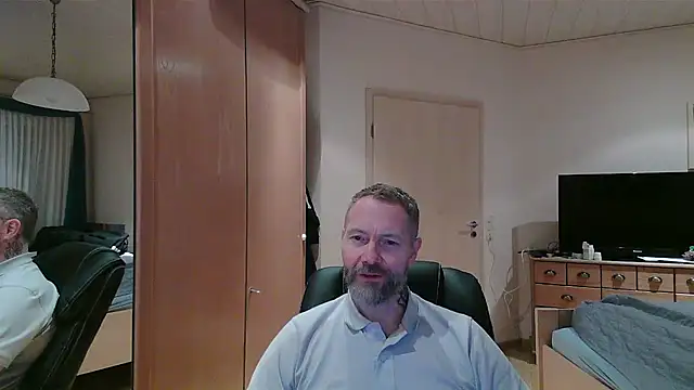 Snapshot of Rockburg chatting on February 9, 2026, 7:34 am Rockburg online show from February 9, 2026, 7:34 am
