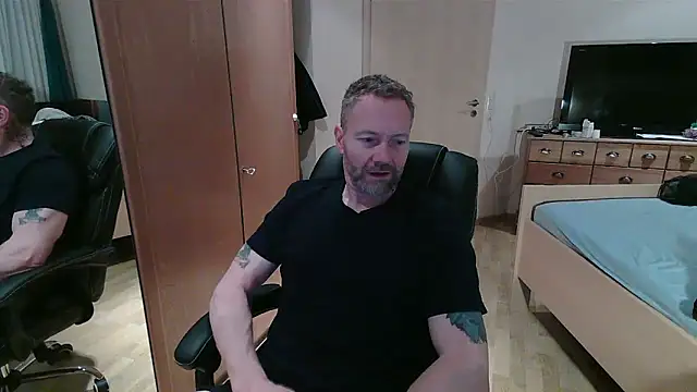 Snapshot of Rockburg chatting on February 13, 2026, 5:14 am Rockburg online show from February 13, 2026, 5:14 am