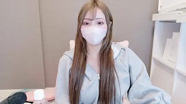  chanMOMO  online show from March 20, 2026, 2:55 pm