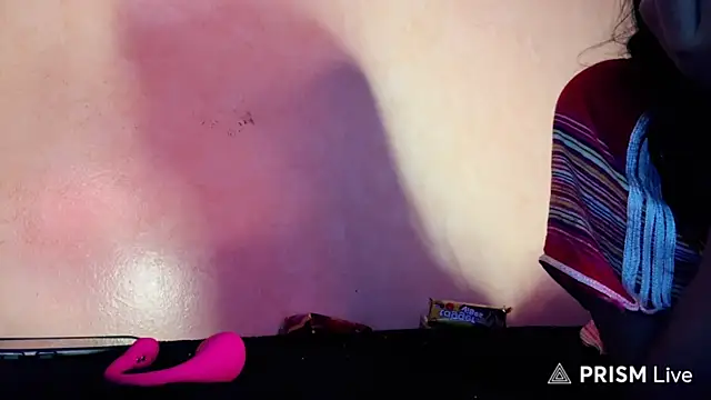 ---sophia--- online show from April 10, 2026, 1:49 pm