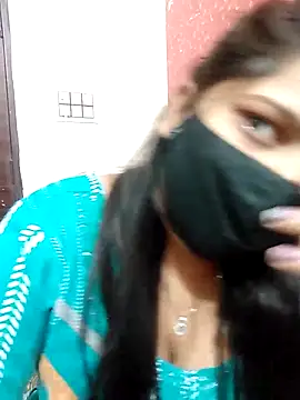 Hotty-simran online show from March 7, 2025, 9:07 am