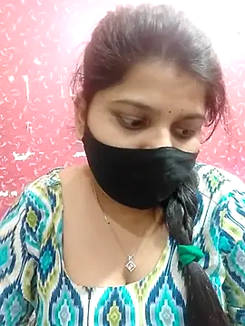 Hotty-simran online show from March 19, 2025, 10:44 am