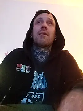 Schabernack1990 online show from March 12, 2026, 2:29 am