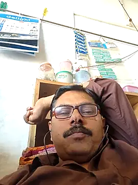 Srmotrs online show from March 2, 2026, 7:15 am