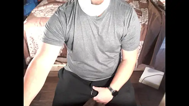 fatboi2slim123 online show from December 9, 2024, 5:52 pm