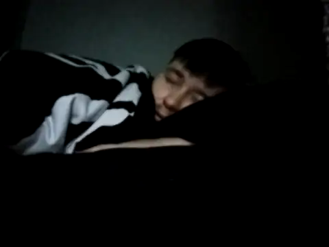 Snapshot of bisexualboy05 chatting on September 22, 2025, 10:34 pm bisexualboy05 online show from September 22, 2025, 10:34 pm