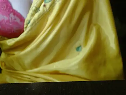 Snapshot of LOVERIAKOL chatting on December 18, 2024, 10:08 am LOVERIAKOL online show from December 18, 2024, 10:08 am