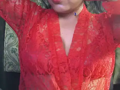 Snapshot of LOVERIAKOL chatting on March 21, 2025, 6:07 pm LOVERIAKOL online show from March 21, 2025, 6:07 pm