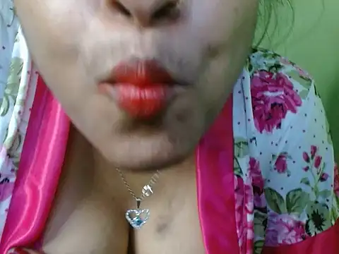 LOVERIAKOL online show from March 9, 2026, 7:18 pm