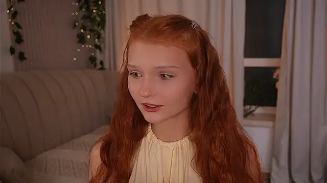 Snapshot of CindyGarrison chatting on July 14, 2026, 11:10 pm CindyGarrison online show from July 14, 2026, 11:10 pm