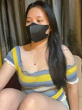 Sexyass13 online show from April 8, 2026, 3:12 pm