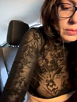 BeautifulMesss online show from September 10, 2025, 2:28 pm