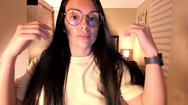 Snapshot of anabel_025 chatting on March 5, 2025, 11:27 pm anabel 025 online show from March 5, 2025, 11:27 pm