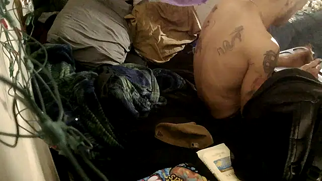 TheOneYouLove69 online show from April 21, 2026, 8:12 pm