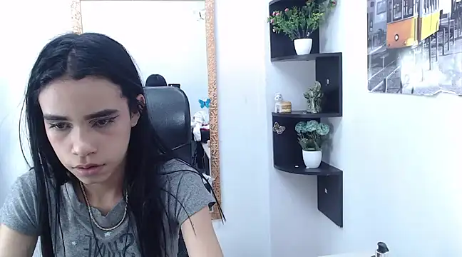 Jasmin Skinny online show from January 25, 2025, 4:56 am