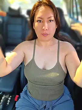 xLadyScarlettx online show from April 12, 2026, 3:06 pm