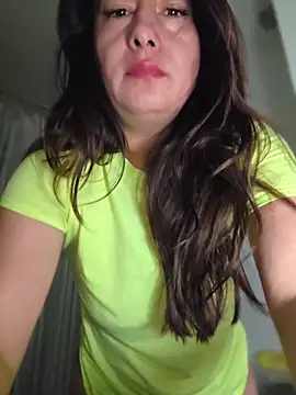 xLadyScarlettx online show from April 13, 2026, 3:23 am