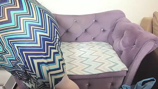 fashiona online show from February 2, 2026, 8:51 pm