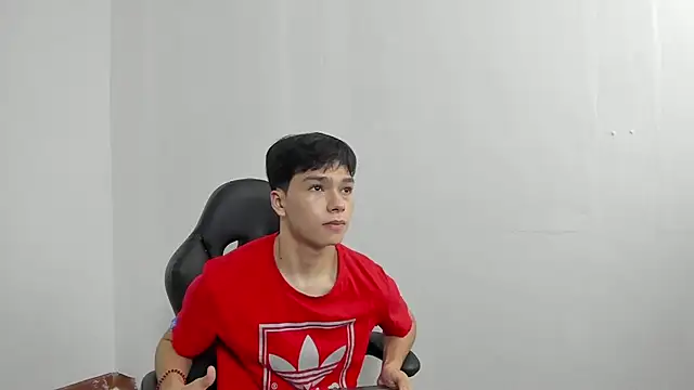 Snapshot of luandy chatting on January 20, 2025, 11:24 am luandy online show from January 20, 2025, 11:24 am