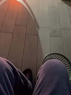 Snapshot of Lucom23 chatting on February 14, 2025, 1:13 am Lucom23 online show from February 14, 2025, 1:13 am