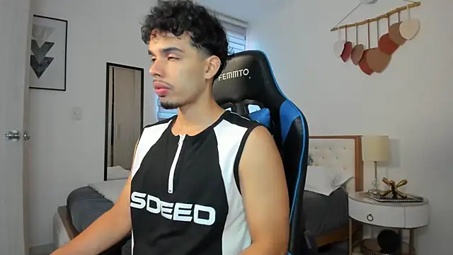 mateoleonee online show from March 1, 2025, 7:15 pm