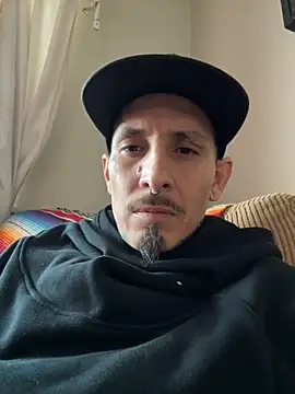 Snapshot of NutP619 chatting on December 4, 2025, 10:07 pm NutP619 online show from December 4, 2025, 10:07 pm