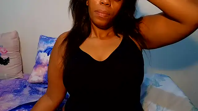 Snapshot of SexyFreaky_ chatting on February 10, 2025, 7:38 pm SexyFreaky online show from February 10, 2025, 7:38 pm