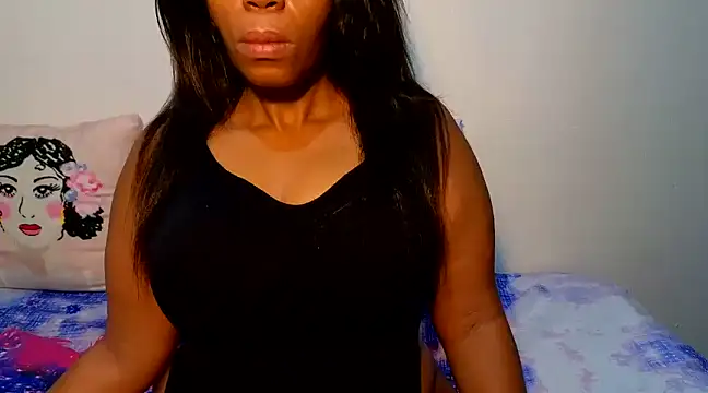 Snapshot of SexyFreaky_ chatting on February 19, 2025, 4:23 am SexyFreaky online show from February 19, 2025, 4:23 am