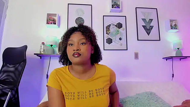 Snapshot of ohrianagibson chatting on December 3, 2024, 12:24 am ohrianagibson online show from December 3, 2024, 12:24 am